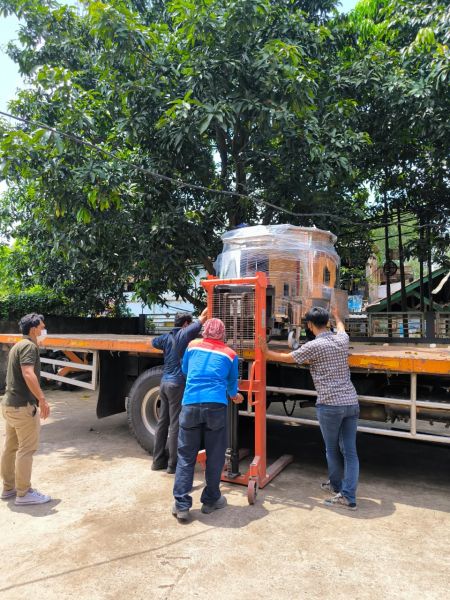 Project Update: 1200L Double Jacket Tank (SUS 304 Mirror Finish) Delivered To Paint Manufacturer