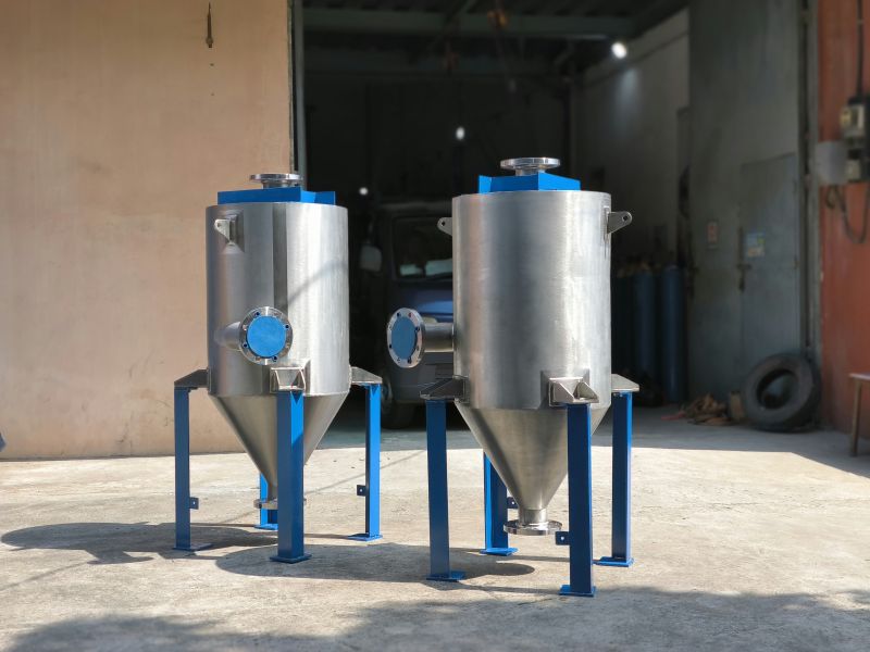 RST Expansion Tank SS304 – Design, Fabrication & Installation